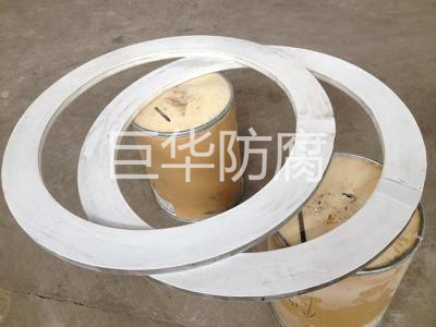 聚四氟乙烯管道是通过什么生产的？